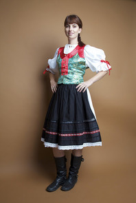 Dámsky kroj - slovenské ľudové oblečenie